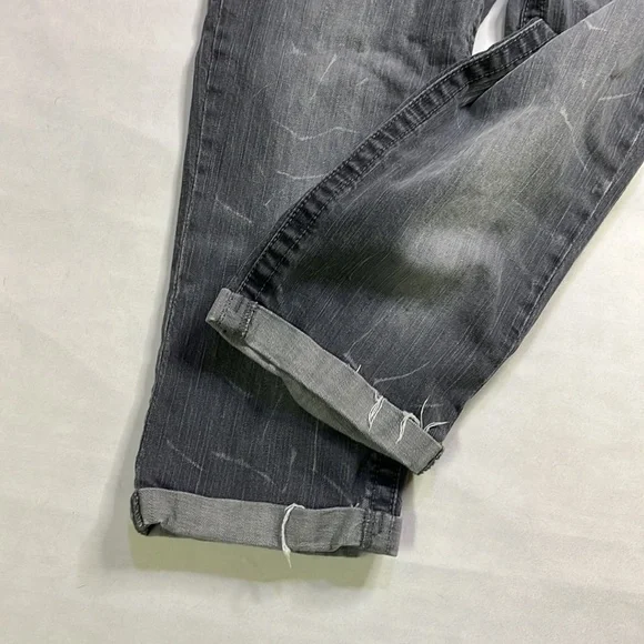 BKE Starlite Distressed Grey Denim Cuffed Capris Rolled Cuff Clam Diggers Sz 27 - Picture 3 of 8